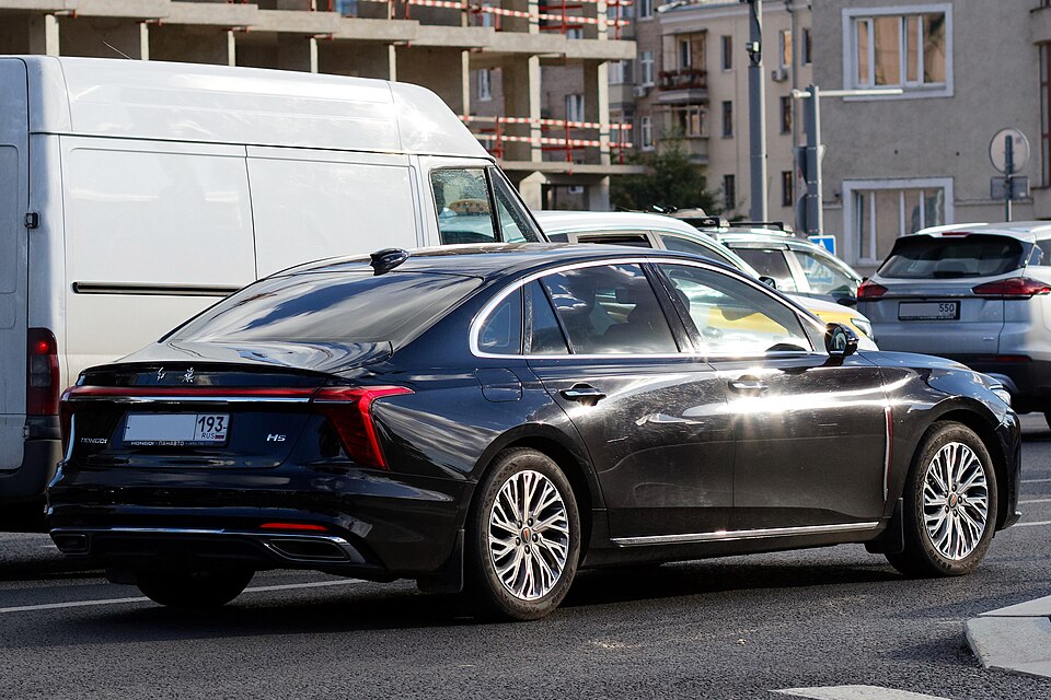 Hongqi H5
